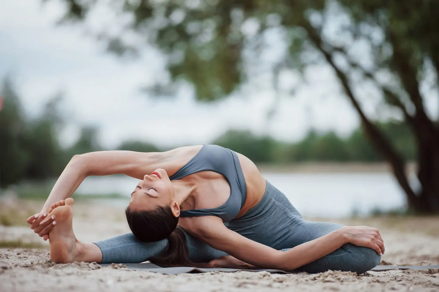Personalized virtual yoga and meditation classes for holistic wellness